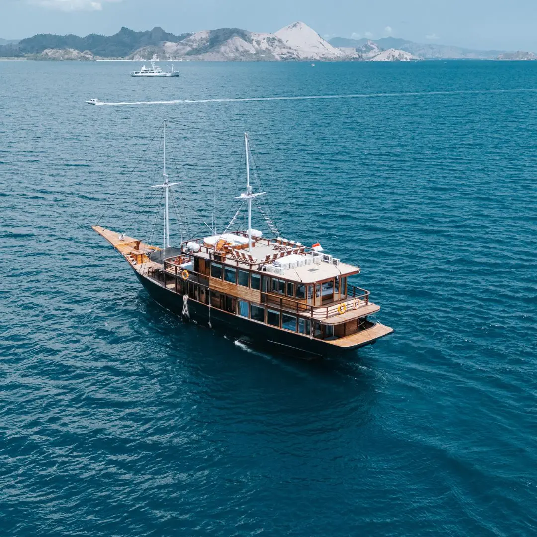 phinisi marea,phinisi labuan bajo