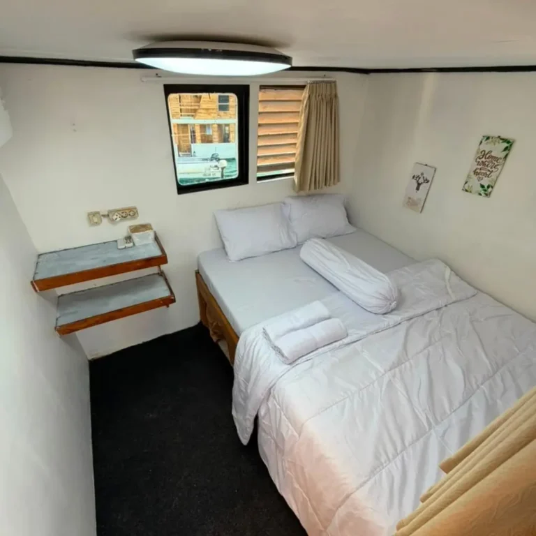 Private Cabin Dara Komodo